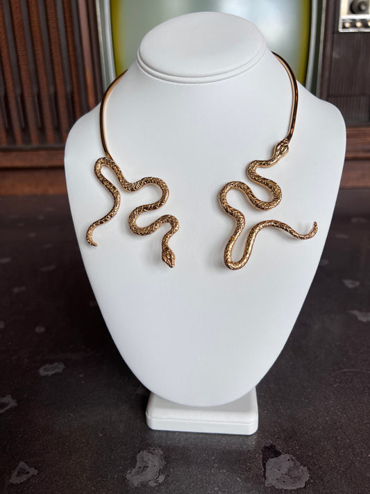 Medusa Chocker